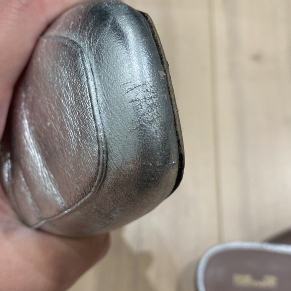 Diane Von Furstenberg silver backless loafers size 7 - Picture 7 of 7